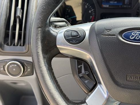 Used 2019 Ford Transit 250 130 Low Roof RWD image 8