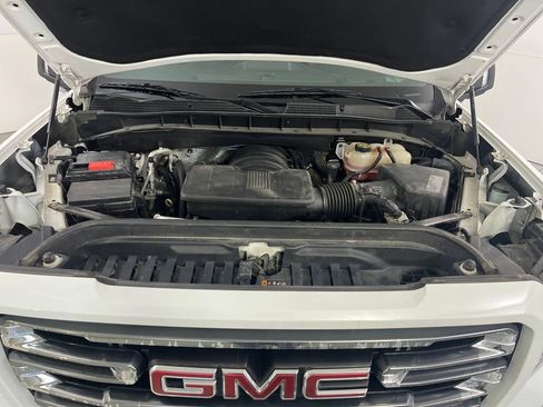 Used 2020 GMC Sierra 1500 AT4 w/ AT4 Premium Package image 9