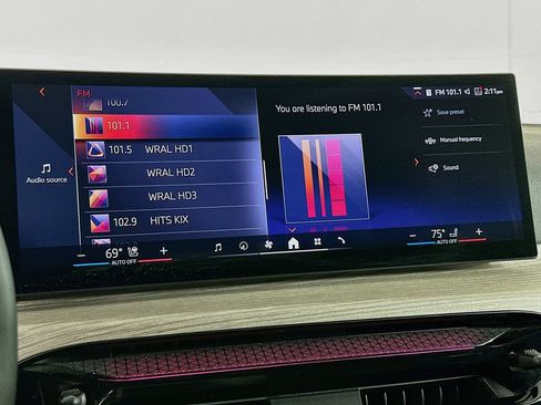 Used 2025 BMW i4 eDrive40 RWD image 21