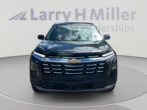Used 2025 Chevrolet Equinox LT FWD image 8