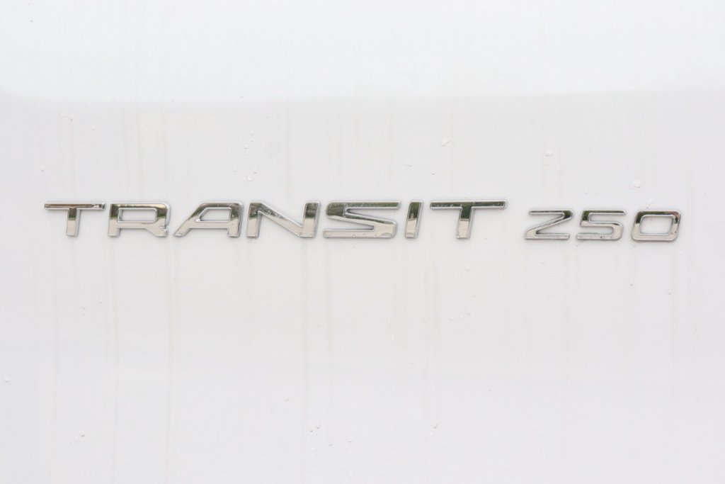 Used 2025 Ford Transit 250 Low Roof w/ Exterior Upgrade Package RWD image 24