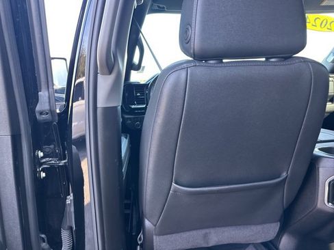 Used 2024 Chevrolet Silverado 2500 LTZ w/ LTZ Plus Package image 36