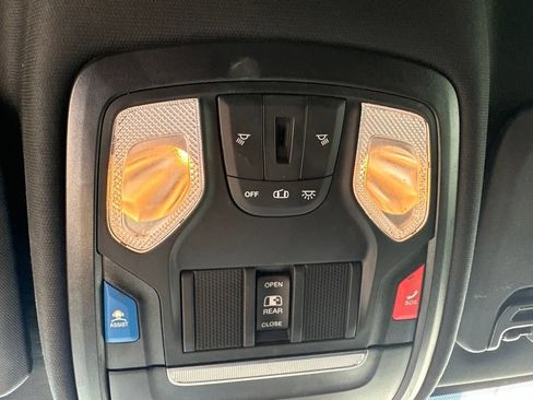Used 2022 RAM 3500 Tradesman AWD/4WD image 18