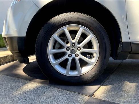 Used 2010 Ford Edge SEL image 9