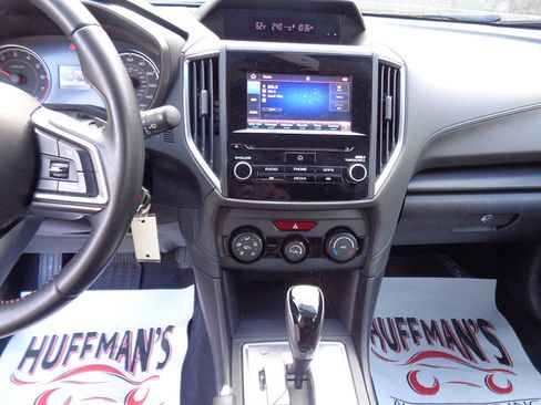 Used 2019 Subaru Crosstrek 2.0i Premium w/ Popular Package #2 image 14