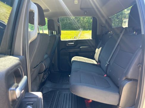 Used 2020 Chevrolet Silverado 2500 LT w/ Convenience Package AWD/4WD image 16