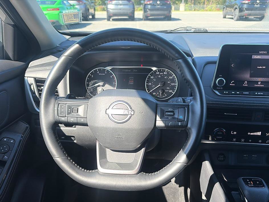 Certified 2025 Nissan Rogue SV AWD/4WD image 38