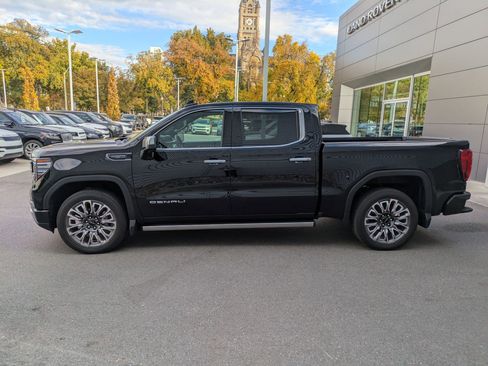 Used 2025 GMC Sierra 1500 Denali Ultimate image 7