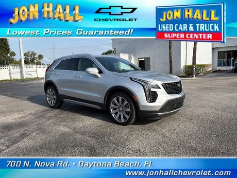 Used 2020 Cadillac XT4 Premium Luxury w/ Driver Awareness Package FWD image 17