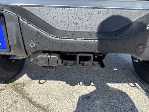 New 2026 Ford Bronco Raptor w/ Interior Carbon Fiber Pack AWD/4WD image 12