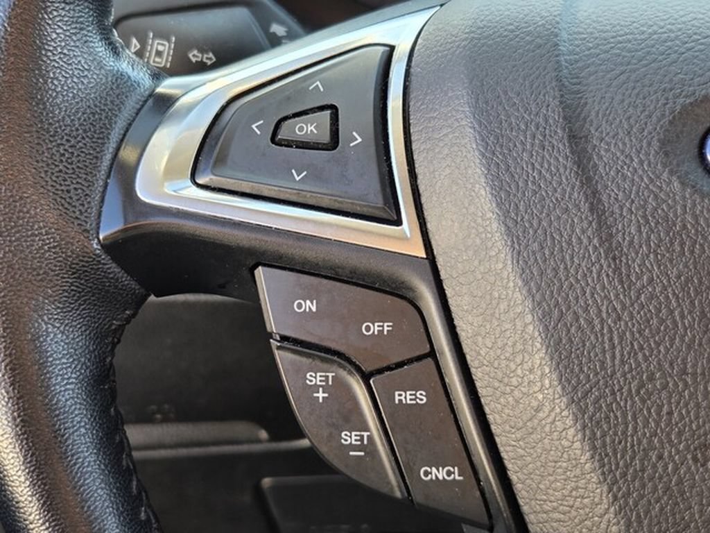 Used 2024 Ford Edge Titanium AWD/4WD image 23
