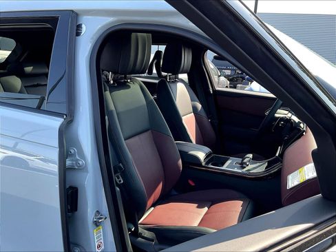 New 2026 Land Rover Range Rover Velar Autobiography image 31