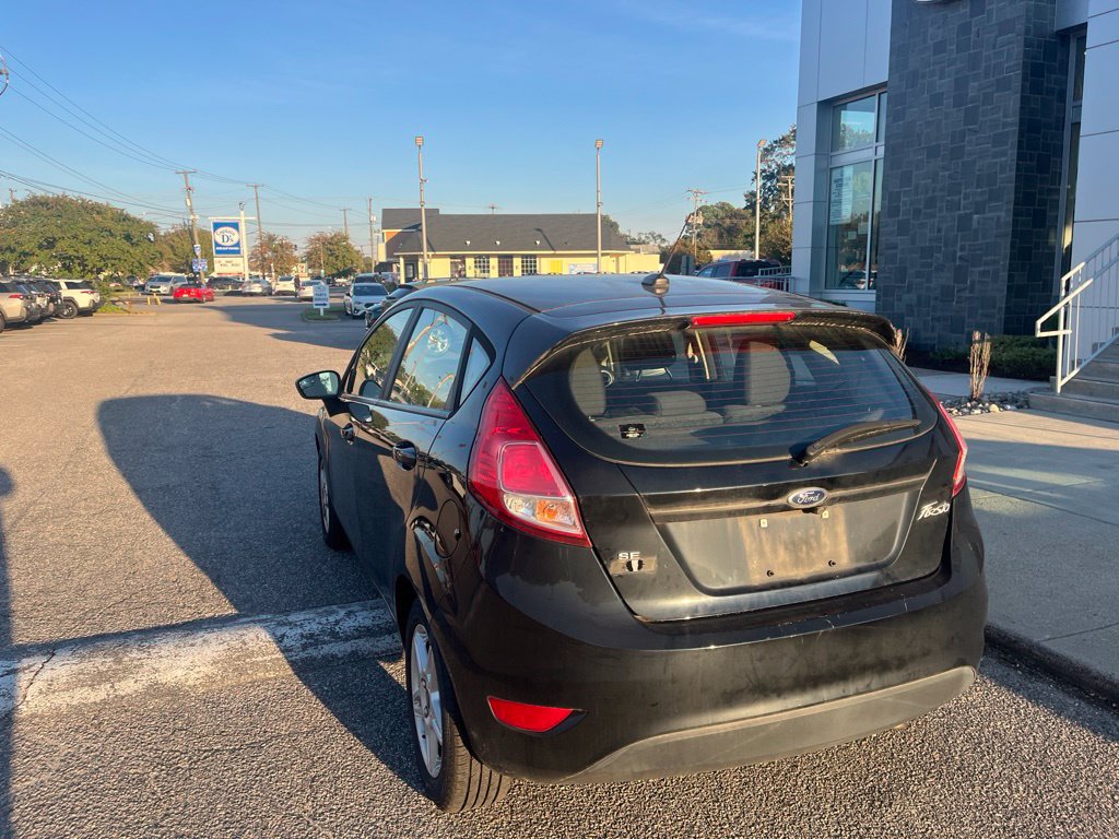 Used 2018 Ford Fiesta SE FWD image 6