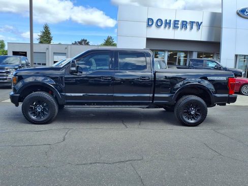 Used 2020 Ford F250 Lariat image 9