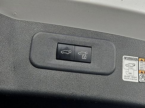 Used 2022 Lexus NX 250 FWD w/ Premium Package image 31