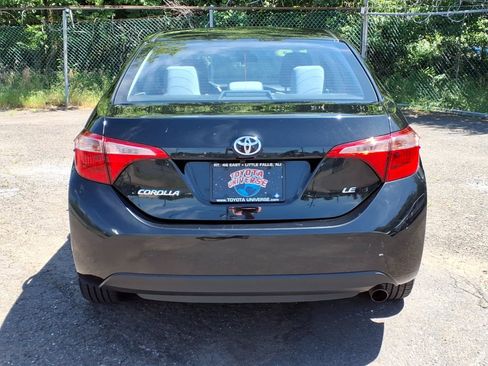 Used 2018 Toyota Corolla LE FWD image 5