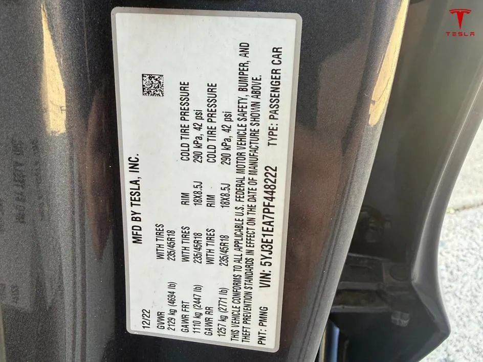 Used 2023 Tesla Model 3 Standard Range RWD image 32
