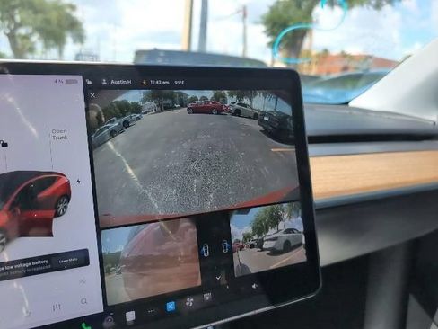 Used 2020 Tesla Model Y Long Range AWD/4WD image 15