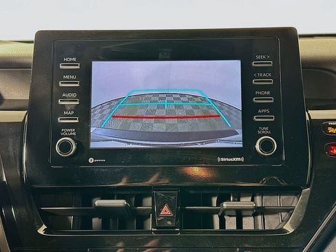 Used 2024 Toyota Camry SE image 13