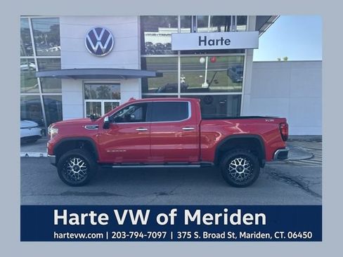 Used 2022 GMC Sierra 1500 SLT w/ SLT Premium Plus Package AWD/4WD image 1