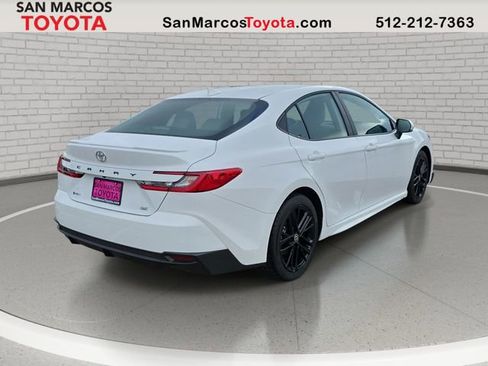 Used 2026 Toyota Camry SE w/ Convenience Package FWD image 6