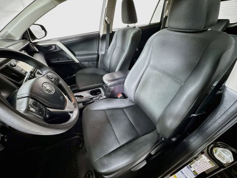 Used 2018 Toyota RAV4 LE w/ All Weather Liner Package AWD/4WD image 12