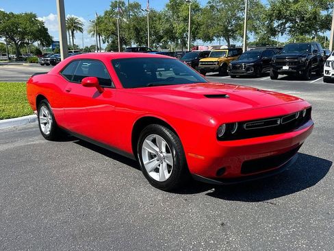 Used 2023 Dodge Challenger SXT RWD image 3