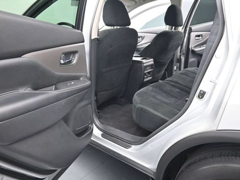 Used 2020 Nissan Murano S w/ Technology Package AWD/4WD image 16