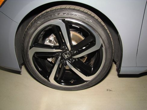 Used 2021 Honda Accord Sport image 25