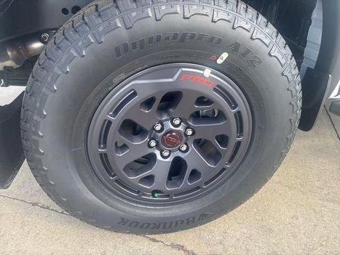 New 2025 Nissan Frontier PRO-4X image 9