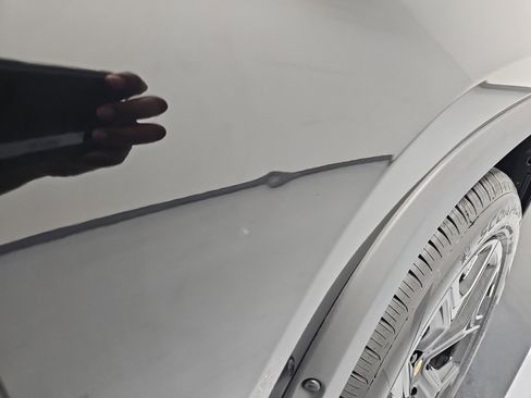 Used 2023 Rivian R1S Adventure image 39