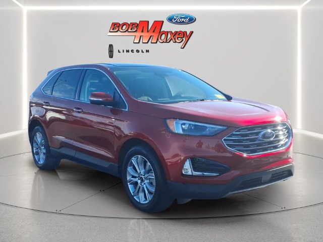 Used 2023 Ford Edge Titanium AWD/4WD image 3