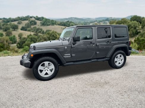 Used 2017 Jeep Wrangler Unlimited Sport w/ Quick Order Package 24S AWD/4WD image 4