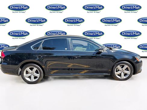 Used 2013 Volkswagen Passat 2.5 SE image 9