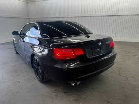 Used 2011 BMW 328i Convertible image 7