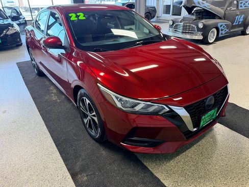 Used 2022 Nissan Sentra SV FWD image 2