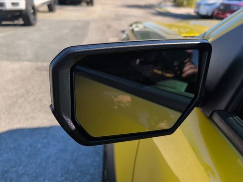 Used 2024 GMC Canyon Elevation w/ Convenience Package image 7