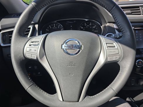 Used 2015 Nissan Rogue SL w/ SL Premium Package AWD/4WD image 17