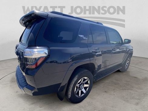Used 2024 Toyota 4Runner TRD Off-Road Premium AWD/4WD image 10