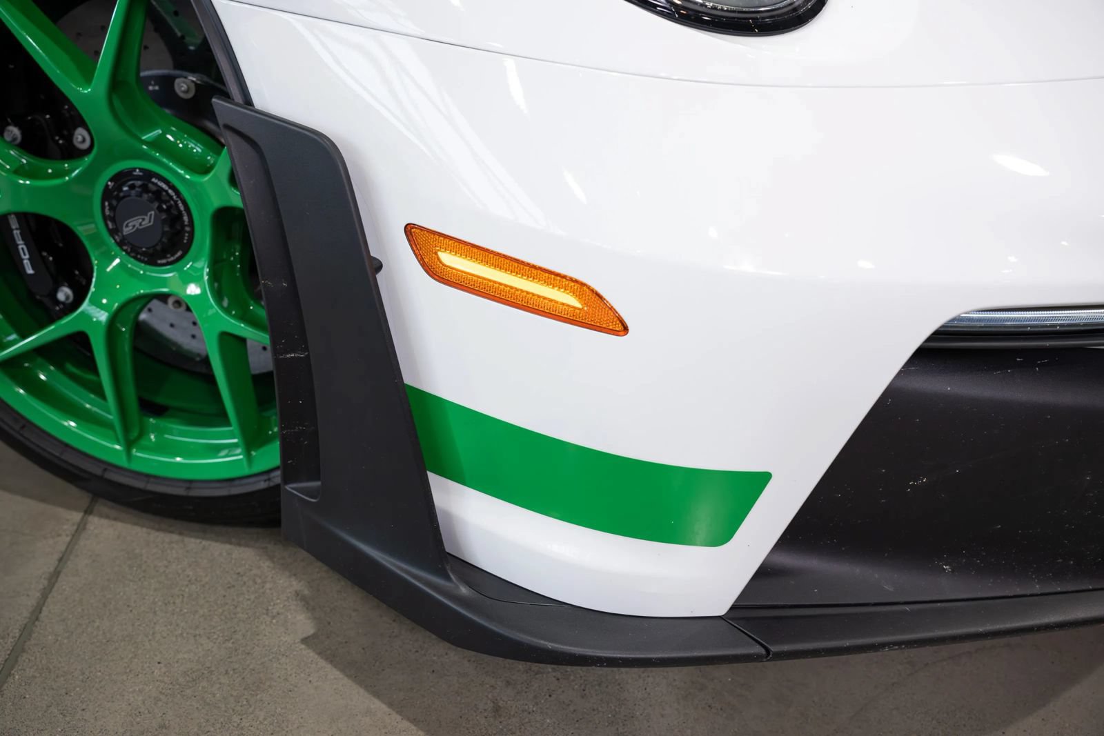 Used 2024 Porsche 911 GT3 RS RWD image 18