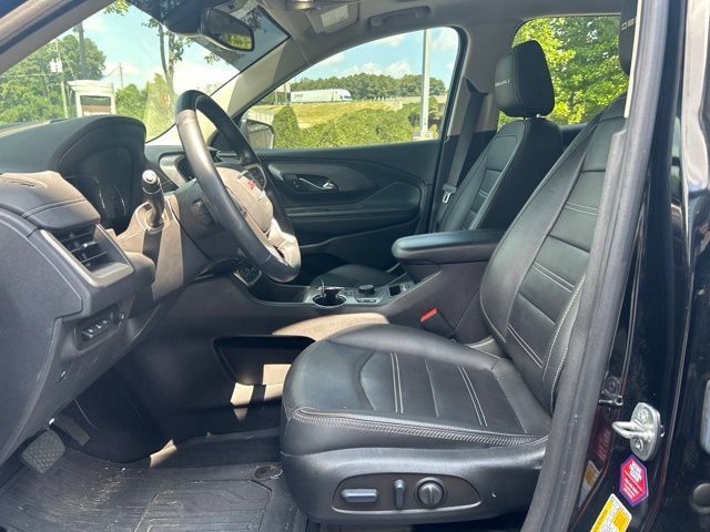 Used 2023 GMC Terrain Denali w/ Black Diamond Edition AWD/4WD image 11