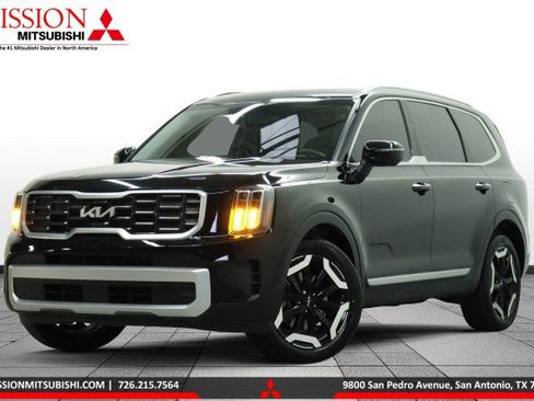 Used 2024 Kia Telluride S FWD image 1