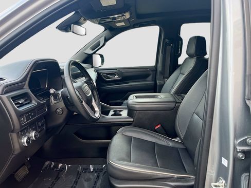 Used 2023 GMC Yukon SLT w/ SLT Premium Package AWD/4WD image 22