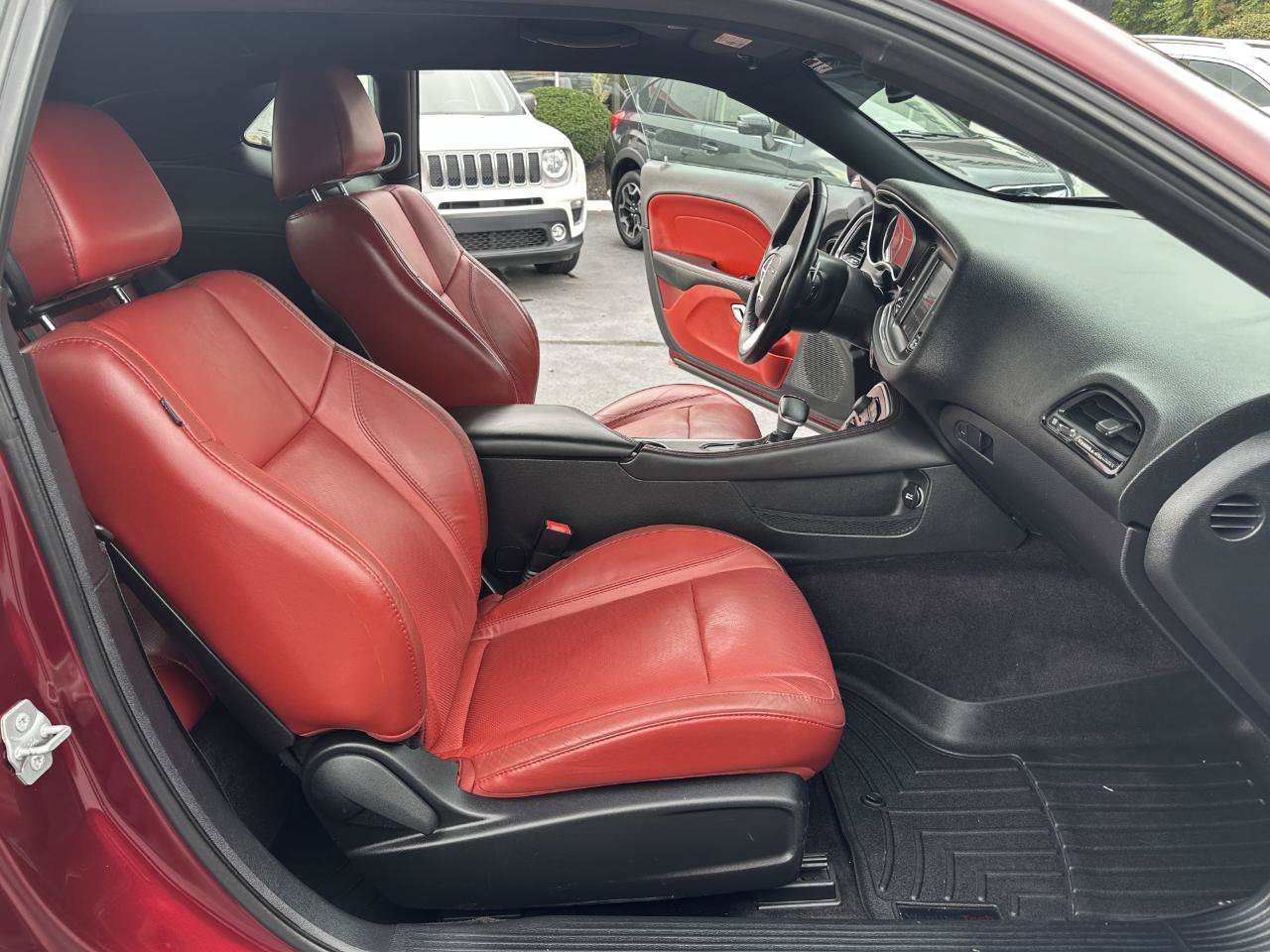 Used 2017 Dodge Challenger GT AWD/4WD image 34
