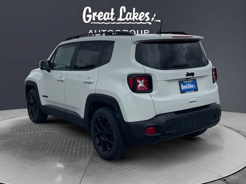Used 2019 Jeep Renegade Altitude w/ Quick Order Package 2XM FWD image 3