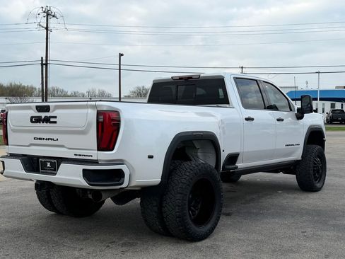 Used 2024 GMC Sierra 3500 Denali Ultimate image 10
