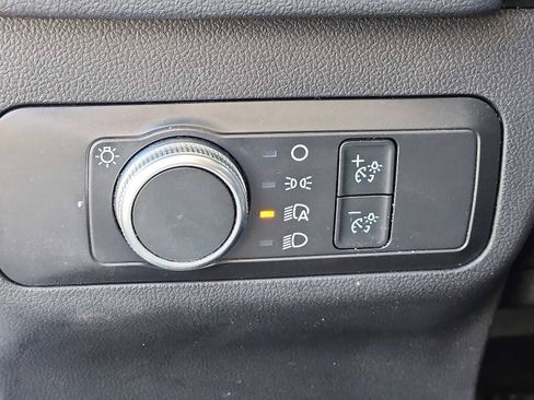 Used 2021 Ford Escape S image 26