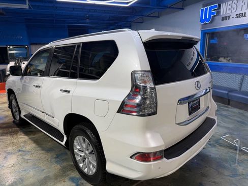 Used 2017 Lexus GX 460 image 13