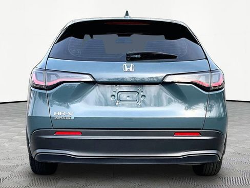 Certified 2025 Honda HR-V LX image 6