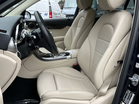 Certified 2019 Mercedes-Benz GLC 300 GLC 300 image 11